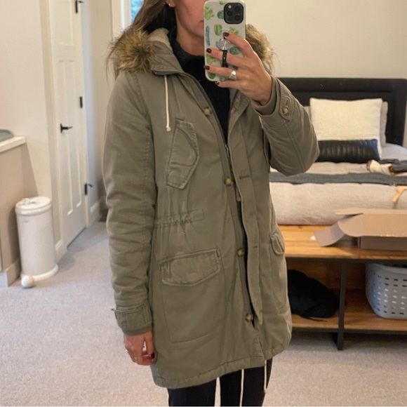 Abercrombie women’s winter jacket size s - Picture 1 of 6